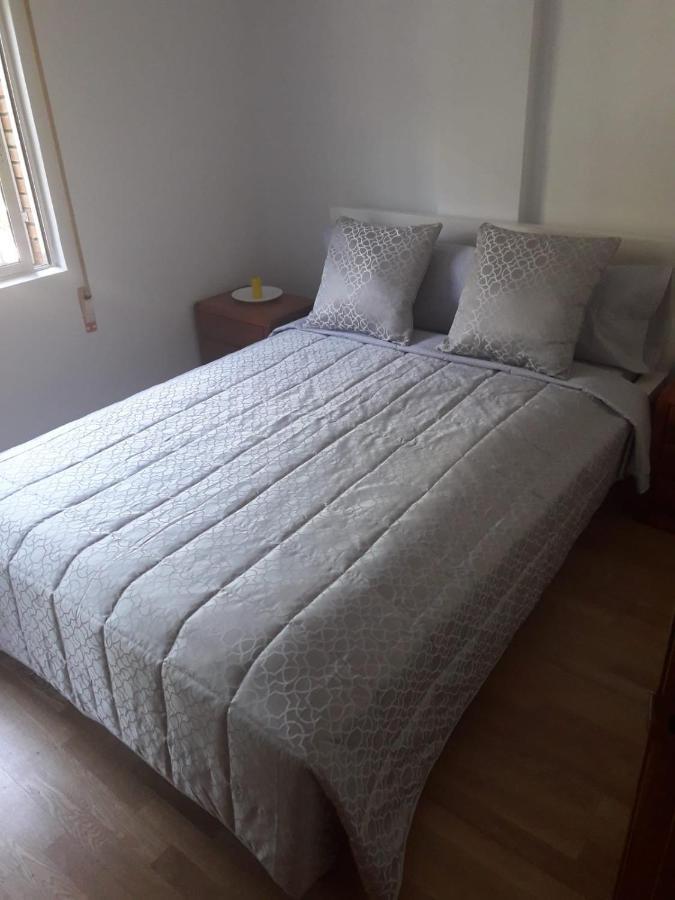 Habitacion Jc Madrid Esterno foto